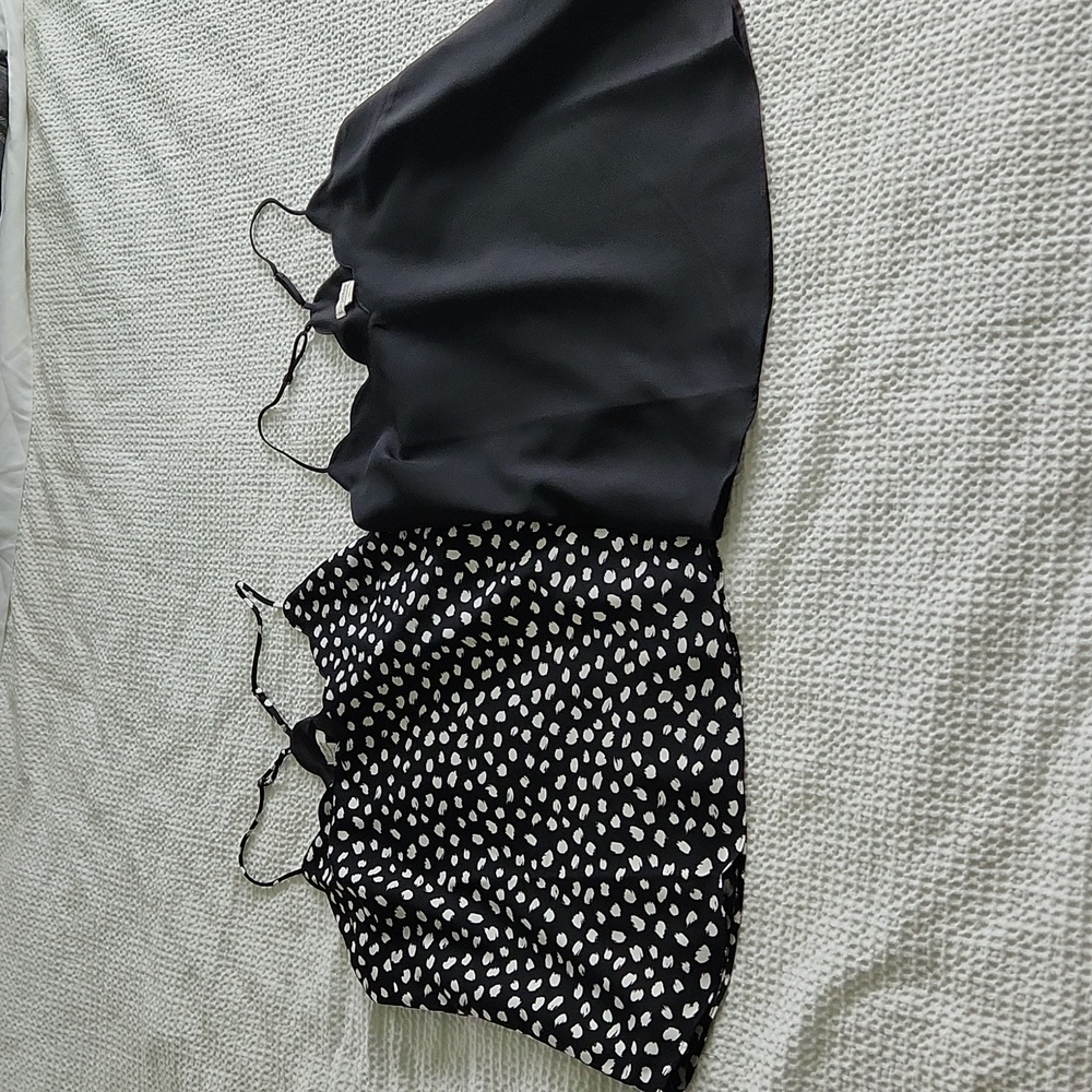 J. Crew scallop edge racerback cami tank 10 black white spots